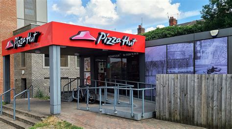 Pizza Hut Delivery (Bury St Edmunds)